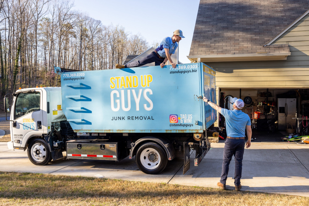 Your Guide to Choosing the Best Dumpster Rental Near You.
